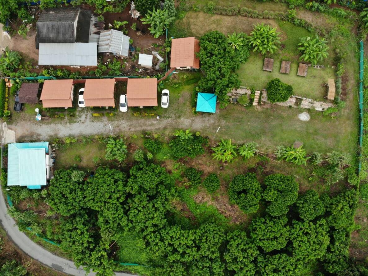 Phu Chaem House Hotel Mae Chaem Luaran gambar
