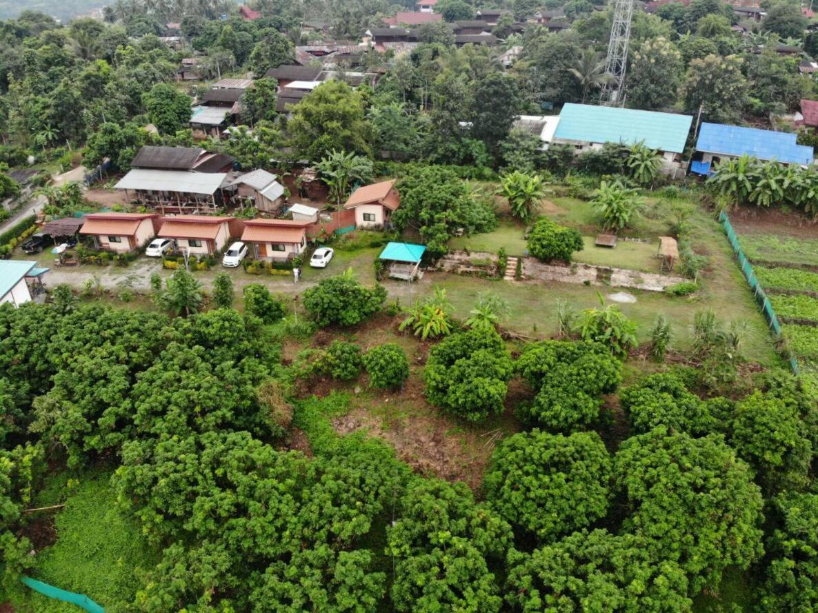 Phu Chaem House Hotel Mae Chaem Luaran gambar