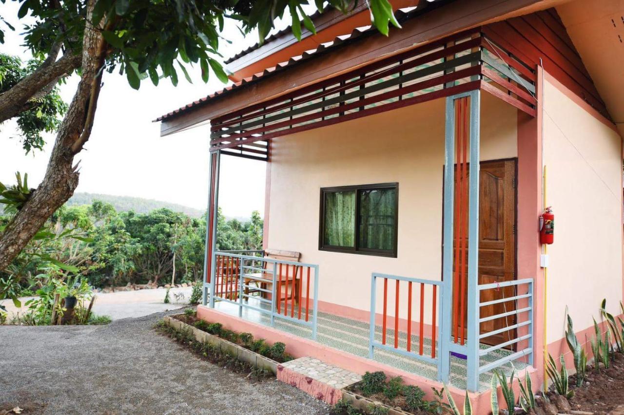 Phu Chaem House Hotel Mae Chaem Luaran gambar