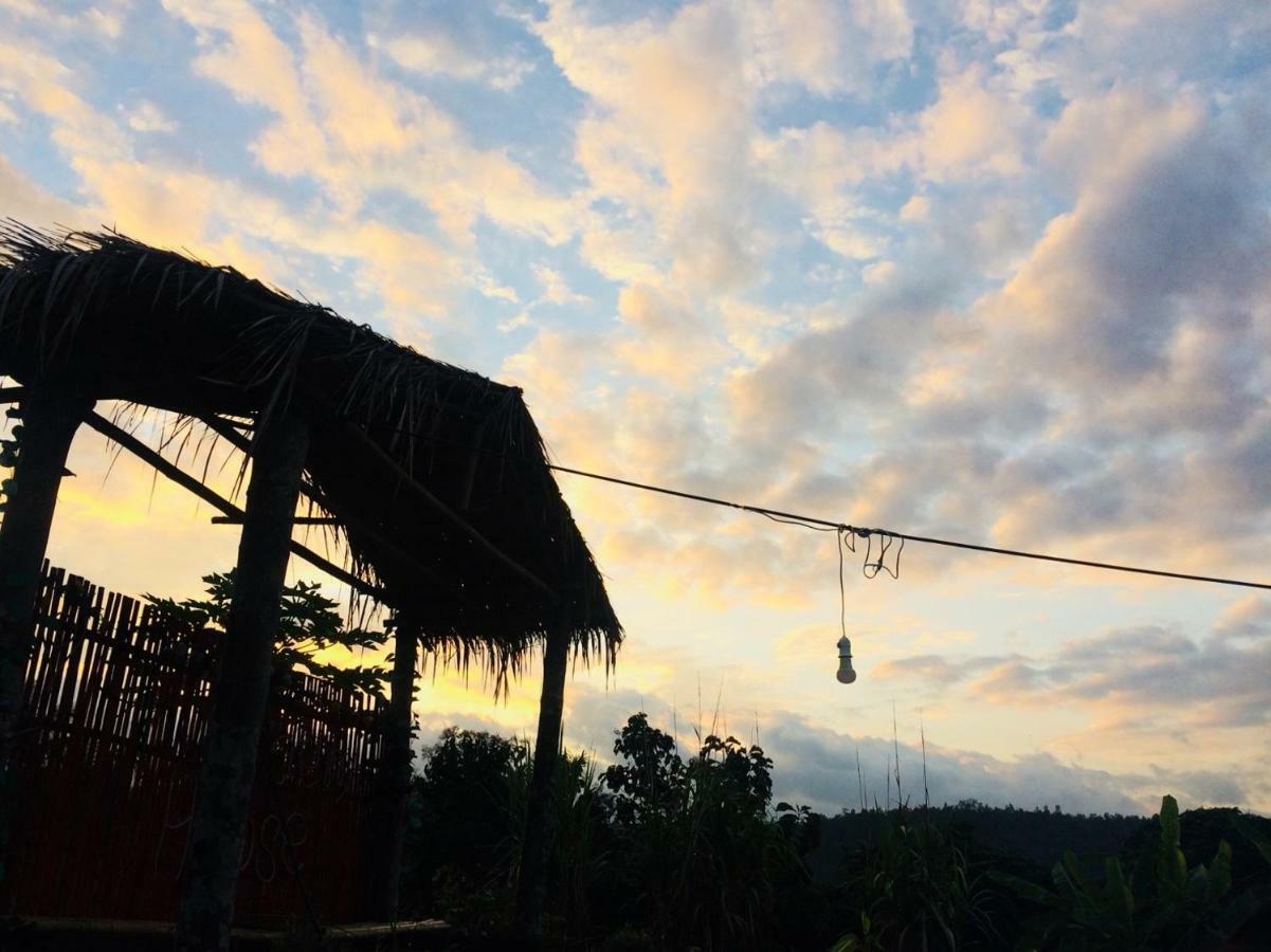 Phu Chaem House Hotel Mae Chaem Luaran gambar